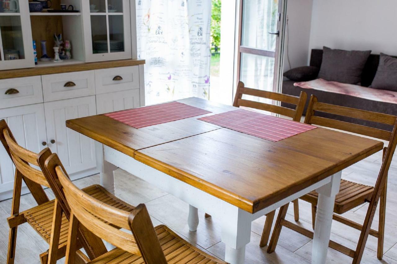 Apartament Przy Kamiennej Chacie Zalewo  Exterior foto